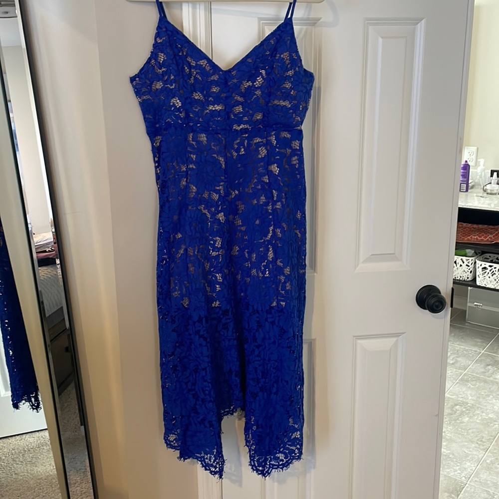 XL Lulus blue lace dress